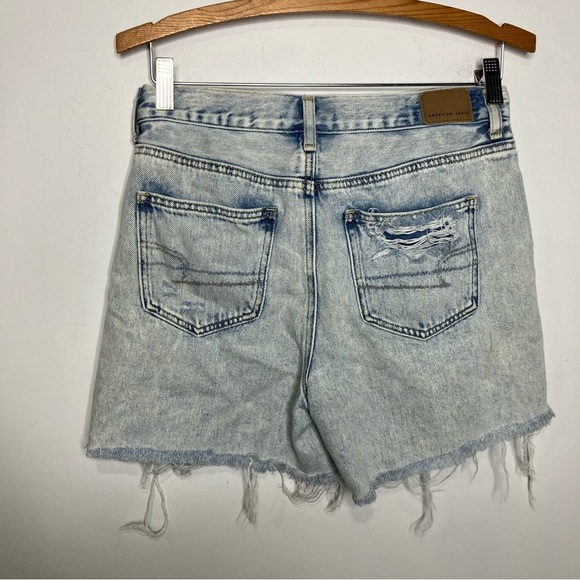 American Eagle Outfitters mom shorts light wash destroyed dem women’s size 4 - Picture 4 of 8